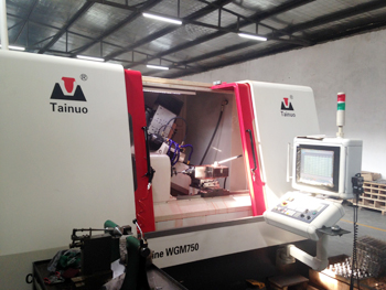 陸聯數控蝸桿加工磨床 陸聯數控蝸桿加工磨床